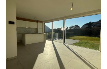 Maison à louer – Montigny (78180)