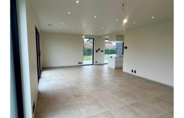 Maison à louer – Garches (92380)