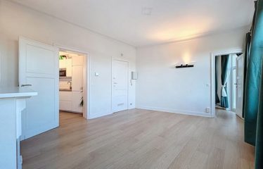 Appartement 2 pièces rénové à louer – Marseille 8ᵉ