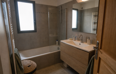 Maison de ville 4 pièces de 124 m² à vendre – Aix-en-Provence (Pont de l’Arc)